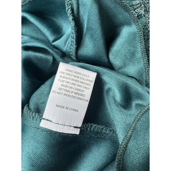 Crystal Sky Sequined, sheath Cocktail dress. Size XSmall New Years Christmas - Picture 12 of 13